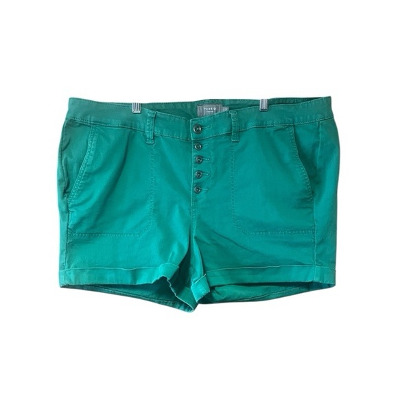 Torrid Button Fly High Rise Cuffed Hem Shorts In Emerald Green - Picture 1 of 5